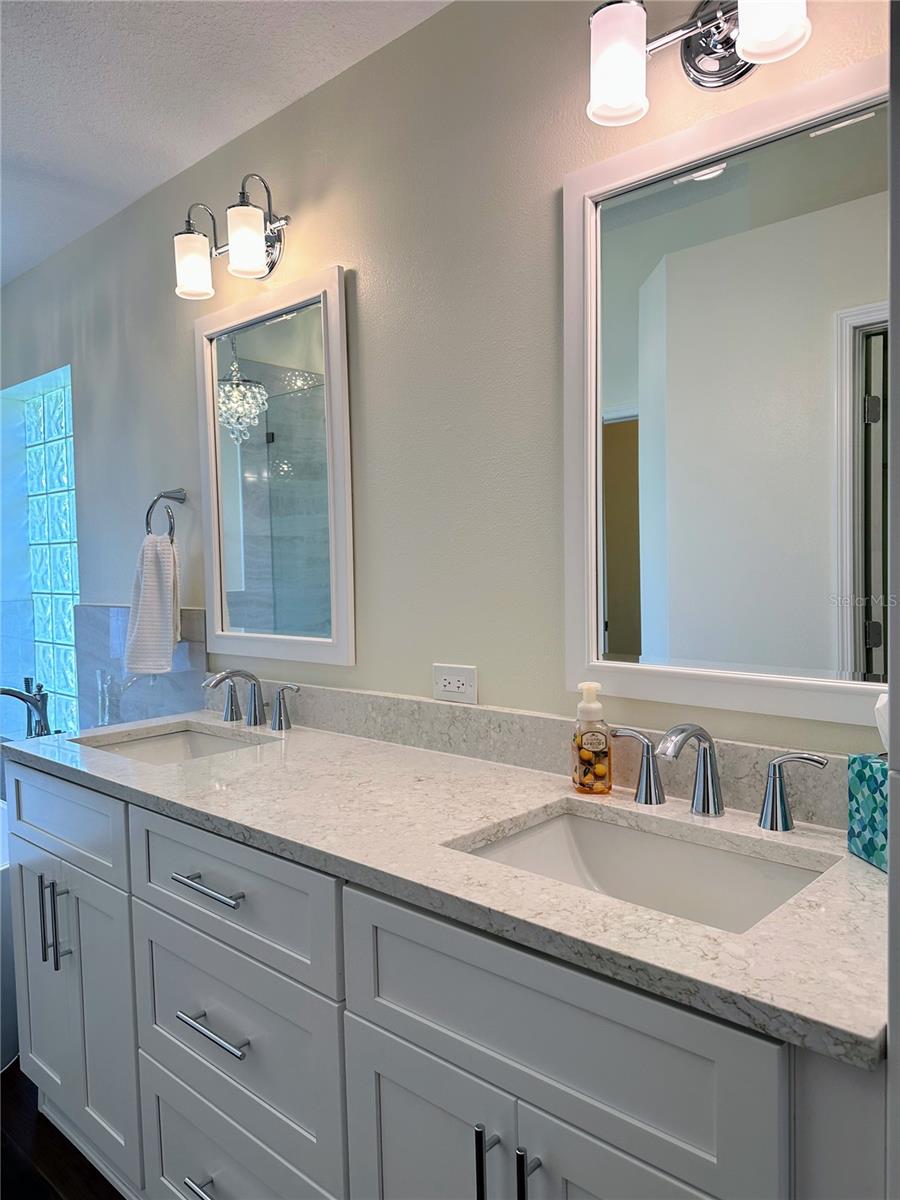 IVY LAKE ESTATES - Residential Lease