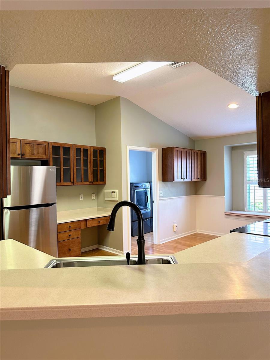 IVY LAKE ESTATES - Residential Lease