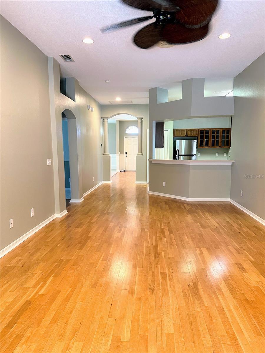 IVY LAKE ESTATES - Residential Lease