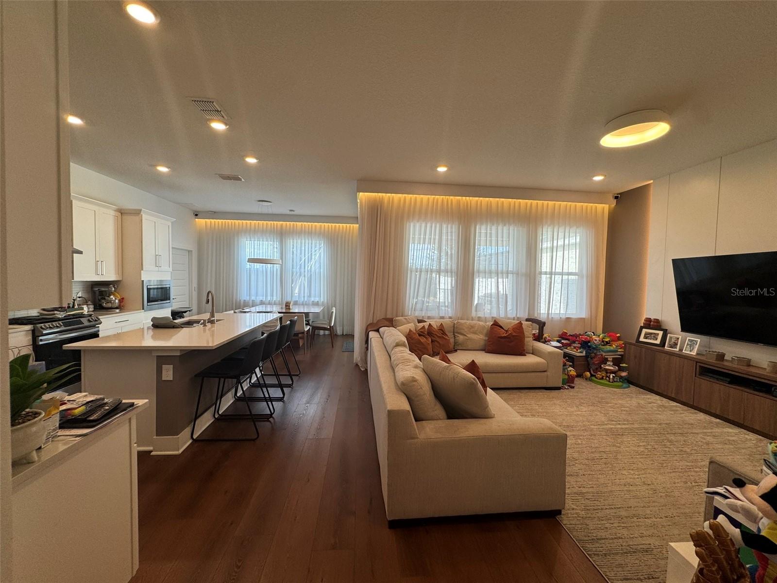 WINDING BAY PH 3 - Residential