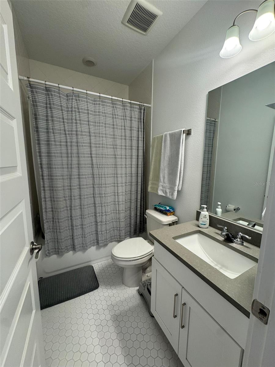 WINDING BAY PH 3 - Residential