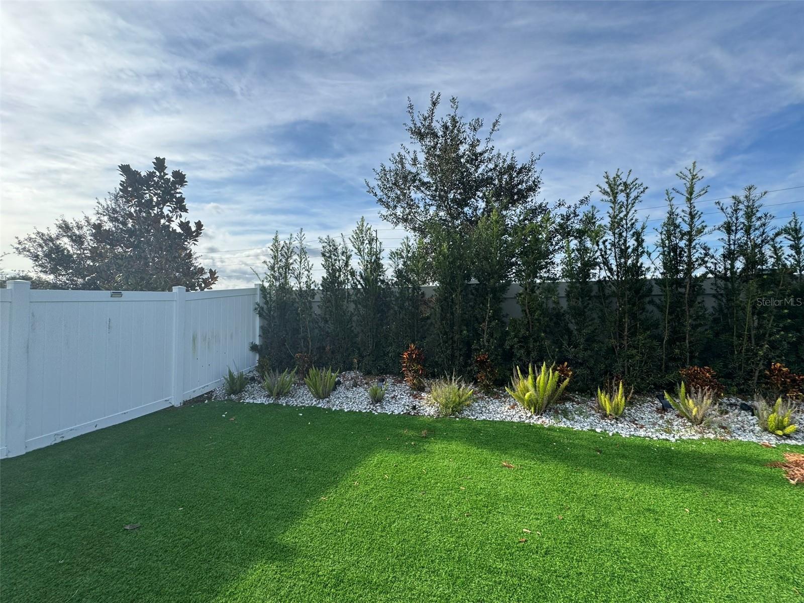 WINDING BAY PH 3 - Residential