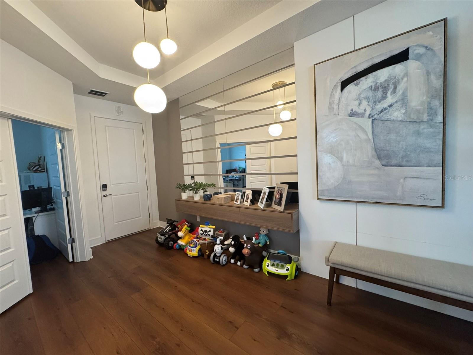 WINDING BAY PH 3 - Residential