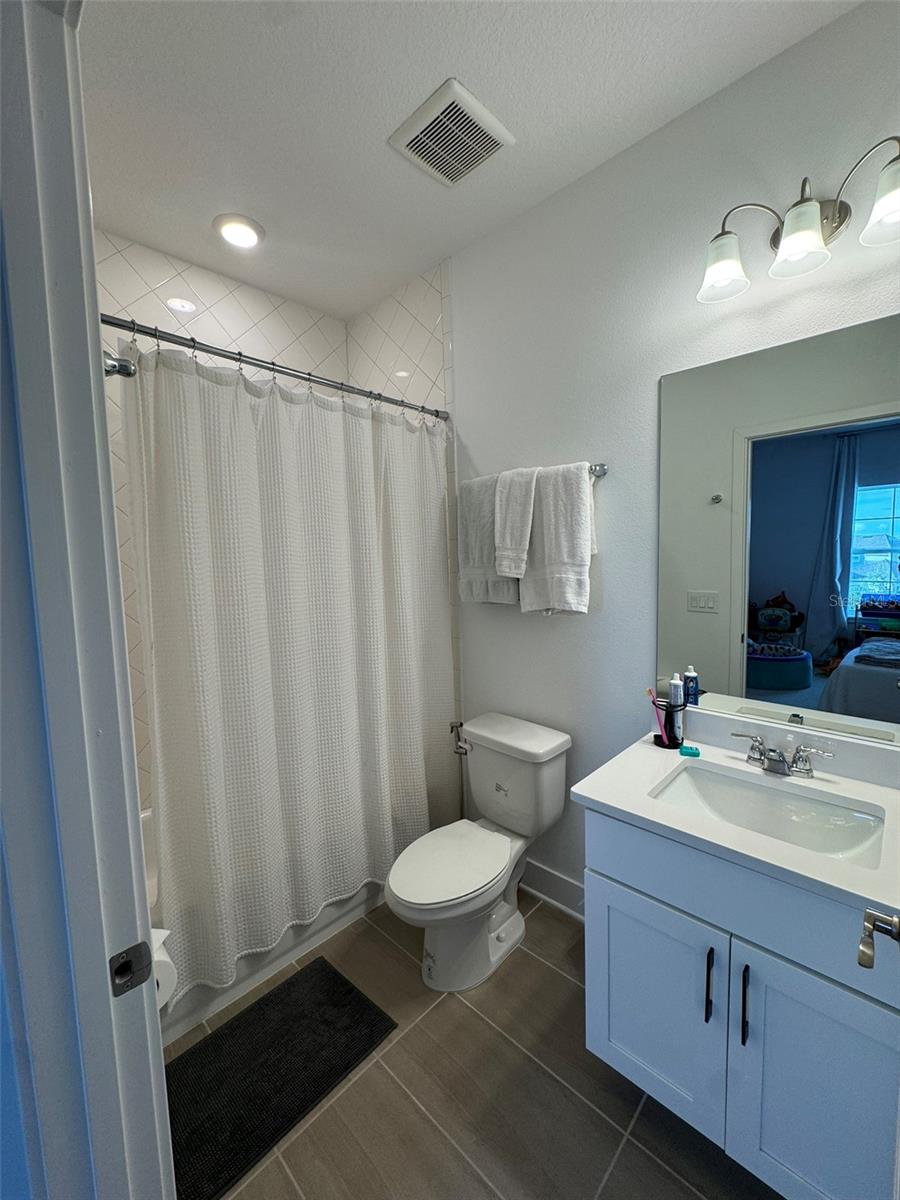 WINDING BAY PH 3 - Residential