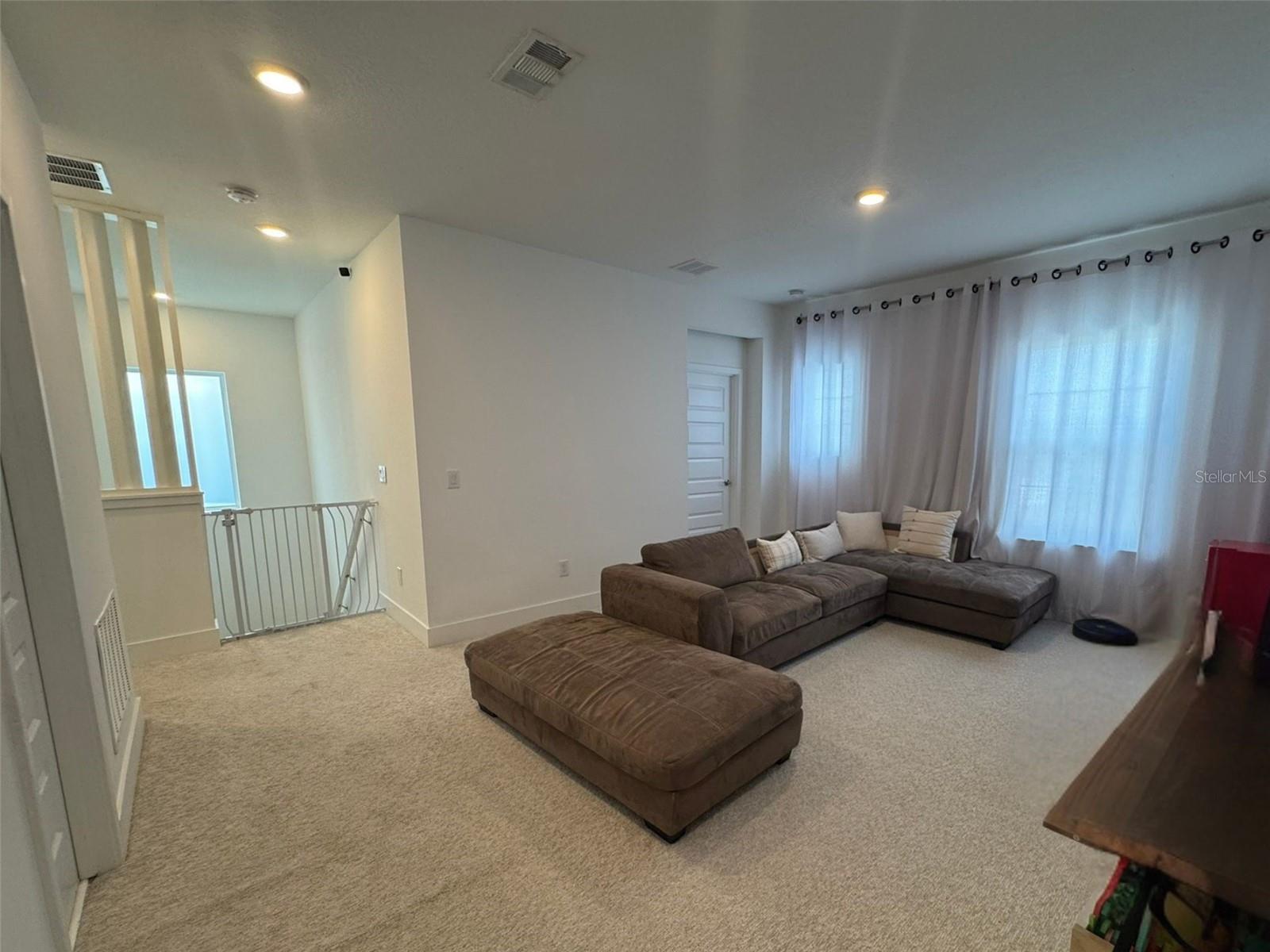 WINDING BAY PH 3 - Residential