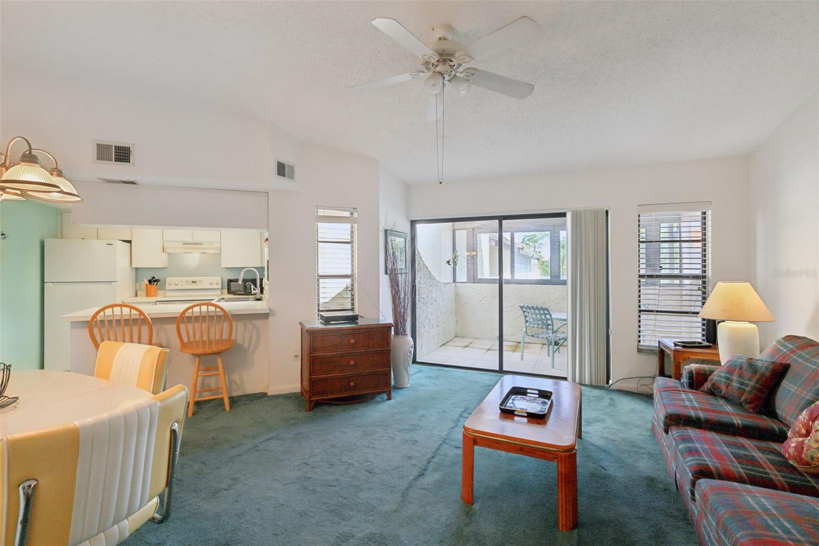 2595 CYPRUS DRIVE 4-219 aka 4-205
