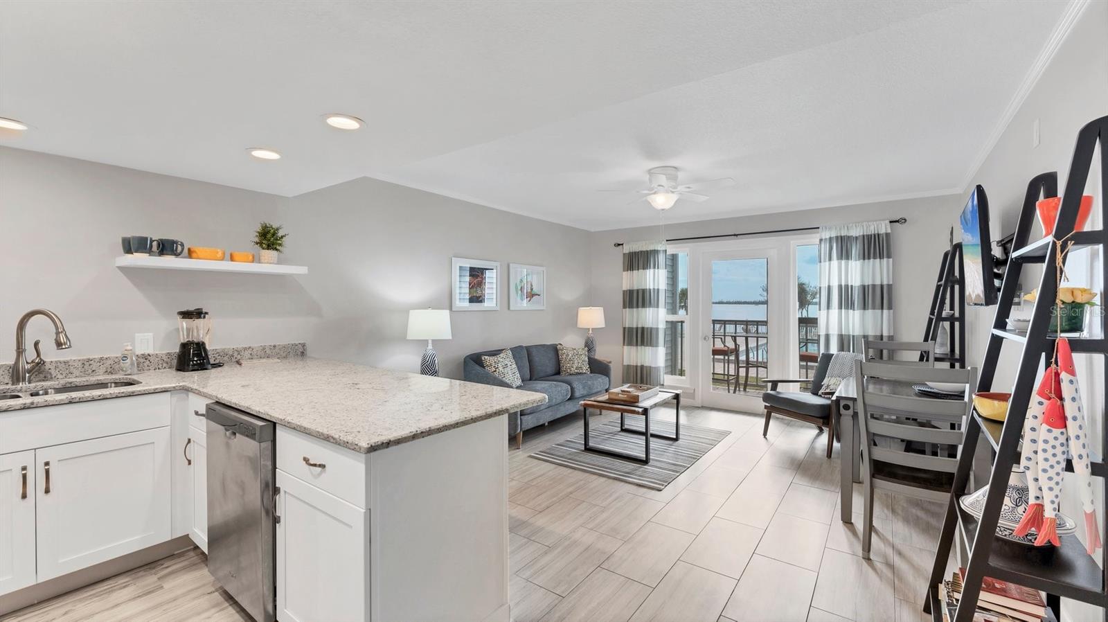 HARBOUR VILLAGE PH 02 - Residential