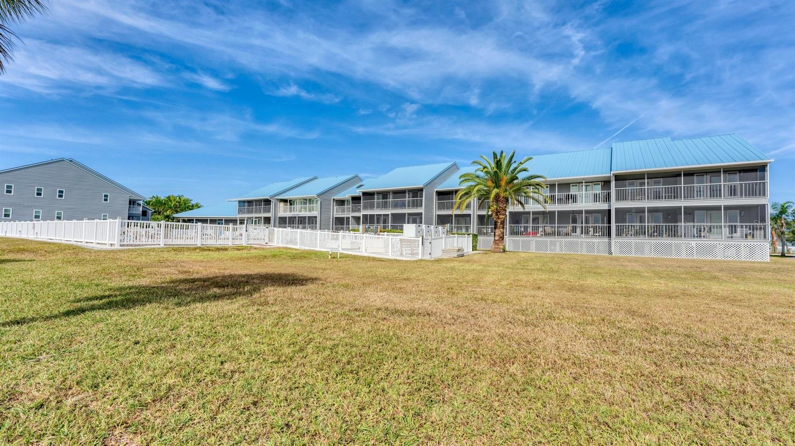 HARBOUR VILLAGE PH 02 - Residential