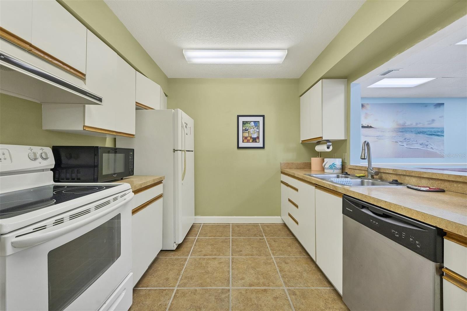 HARBOUR VILLAGE PH 02 - Residential