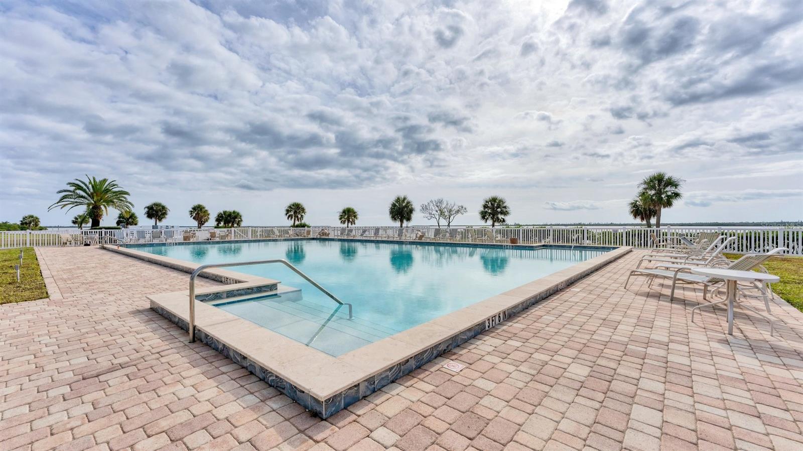 HARBOUR VILLAGE PH 02 - Residential