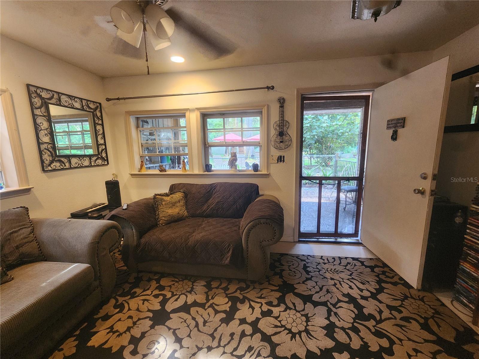 BEAVER STREET BAPTIST CHURCH ROAD - Residential