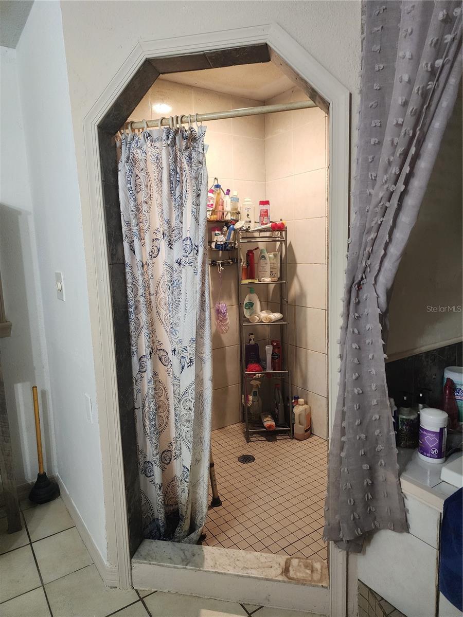 BEAVER STREET BAPTIST CHURCH ROAD - Residential