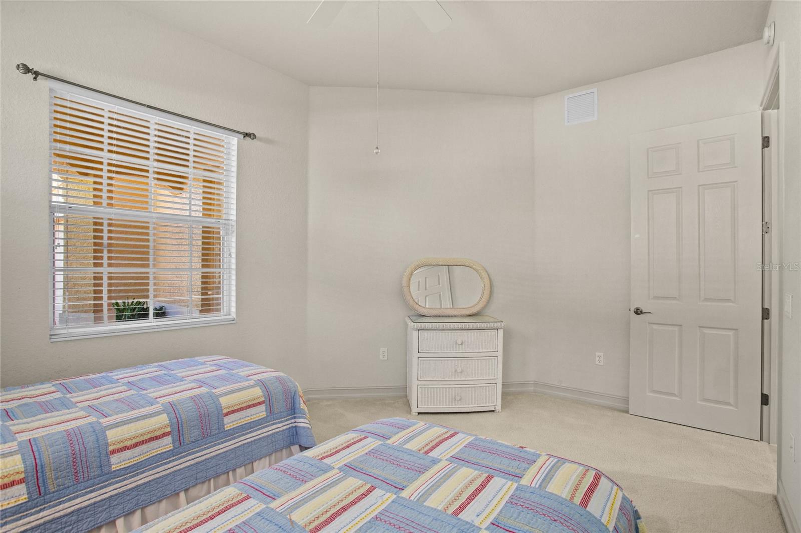 MISSION CORONADO CONDO - Residential Lease