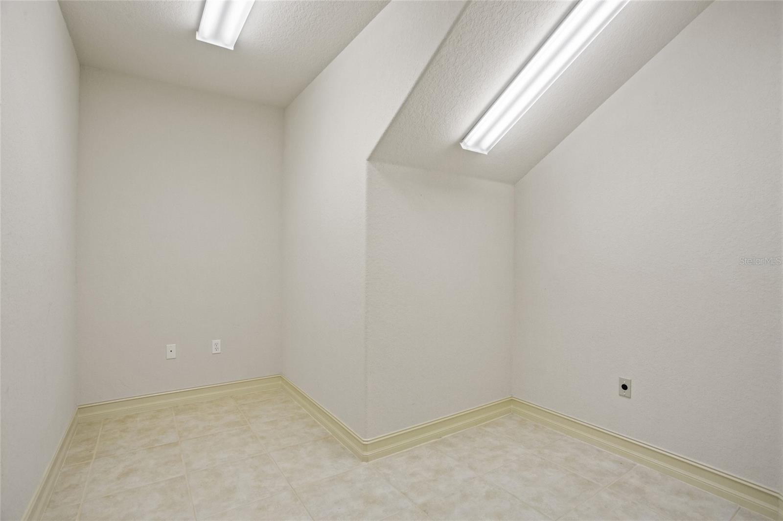 MISSION CORONADO CONDO - Residential Lease