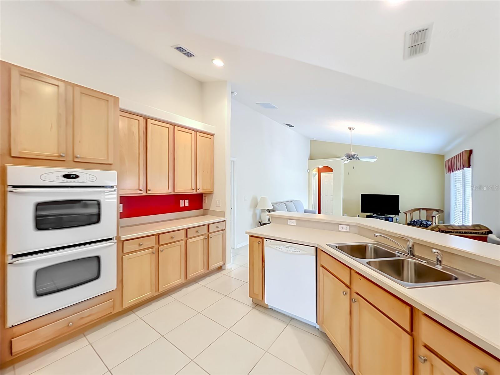 CLERMONT SOUTH RIDGE LT 01 PB 52 PG 28-29 - Residential
