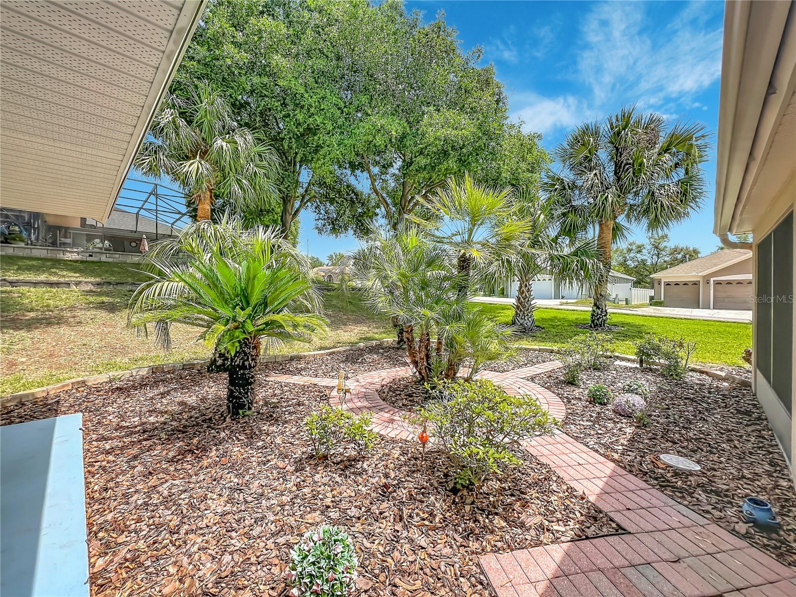 CLERMONT SOUTH RIDGE LT 01 PB 52 PG 28-29 - Residential