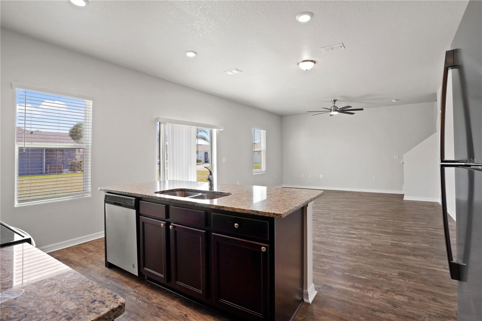 COASTAL WOODS UN B1 - Residential