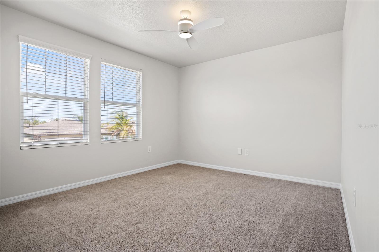 COASTAL WOODS UN B1 - Residential