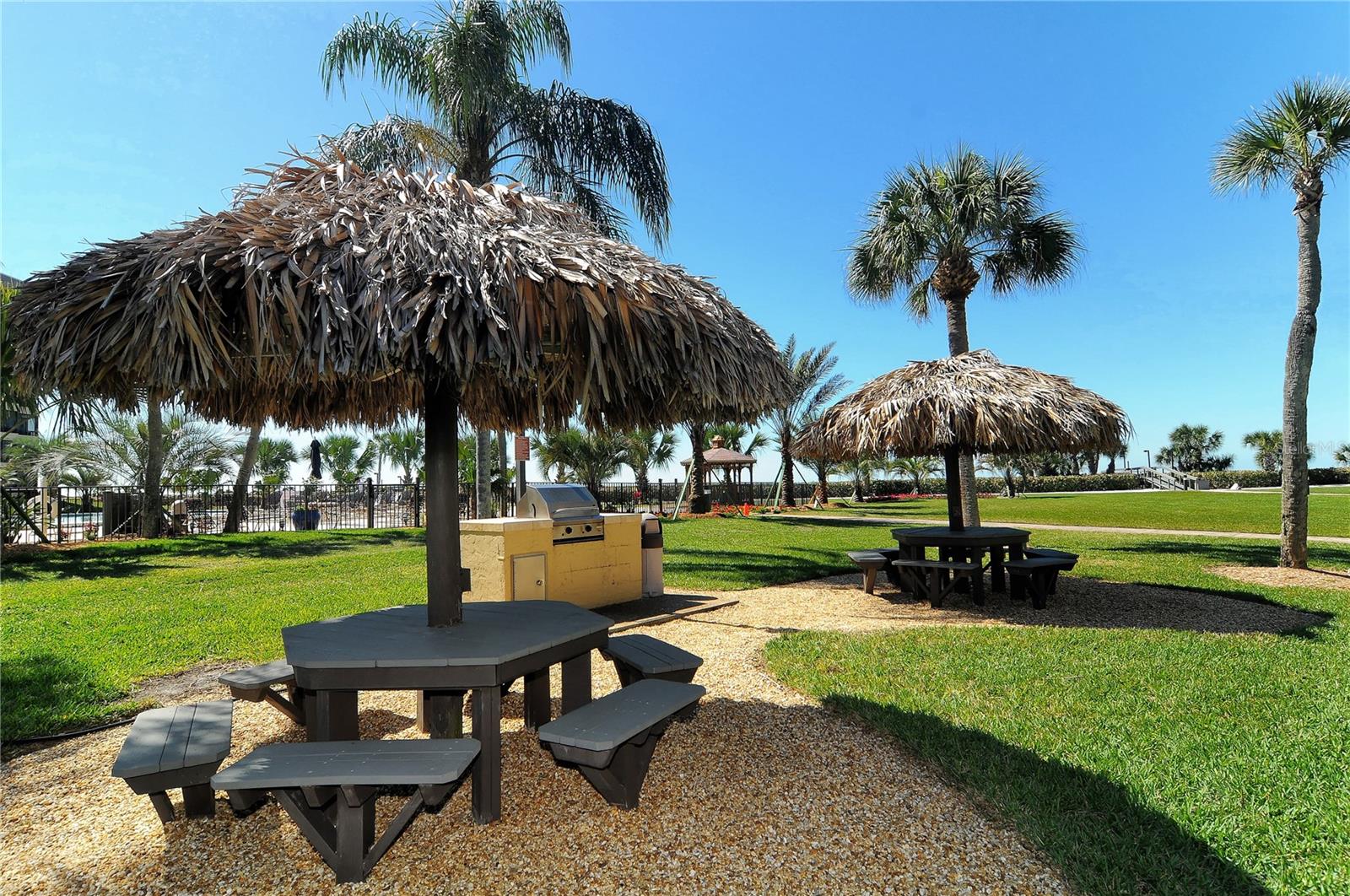 GULF & BAY CLUB PH 3 - Residential