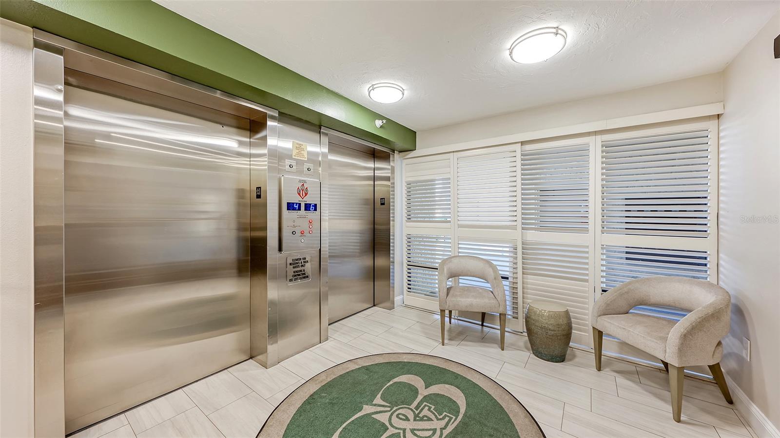 GULF & BAY CLUB PH 3 - Residential