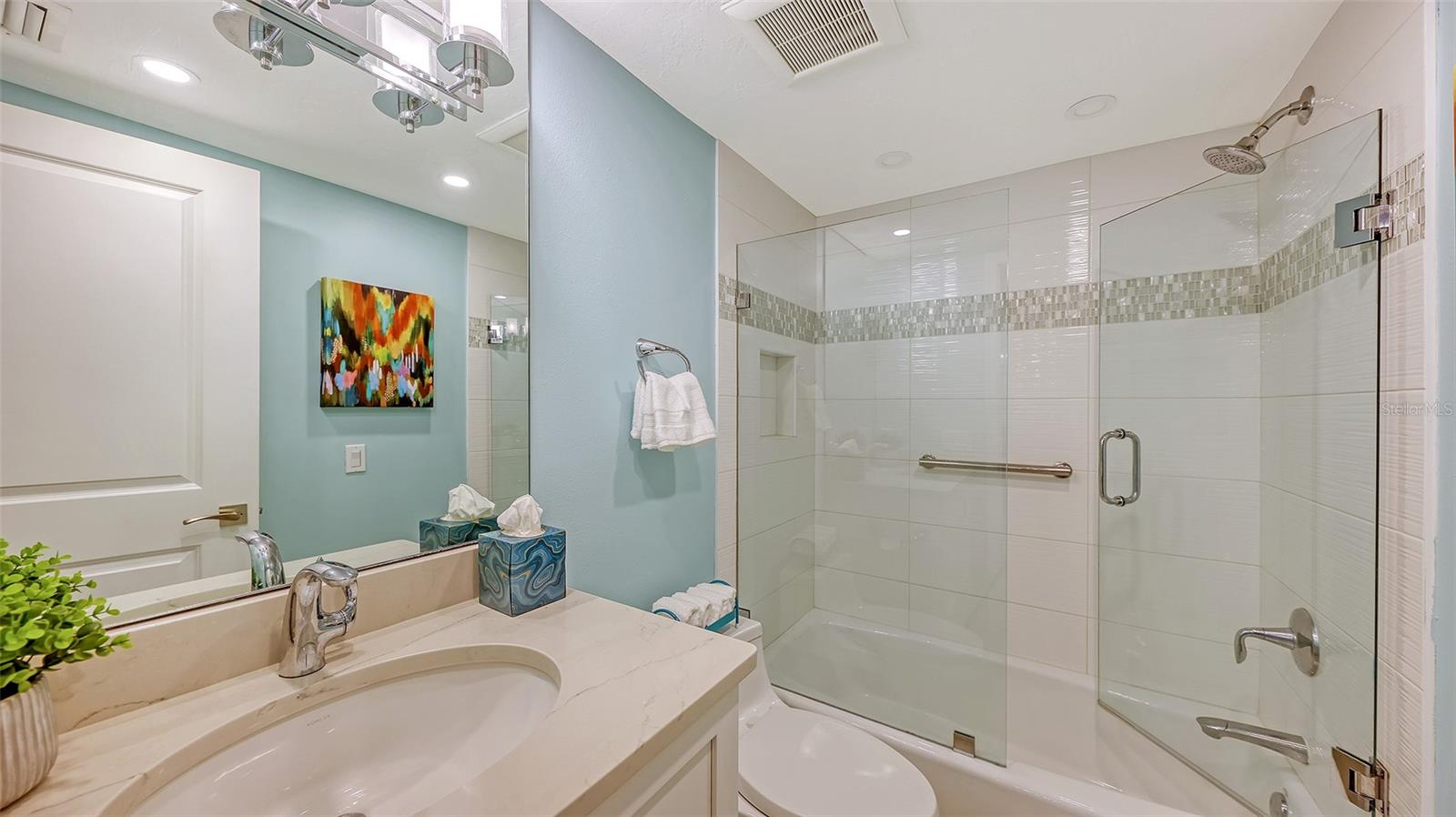 GULF & BAY CLUB PH 3 - Residential