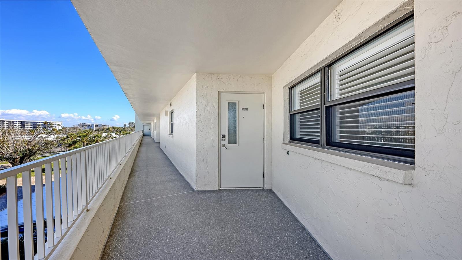 5770 MIDNIGHT PASS ROAD 404