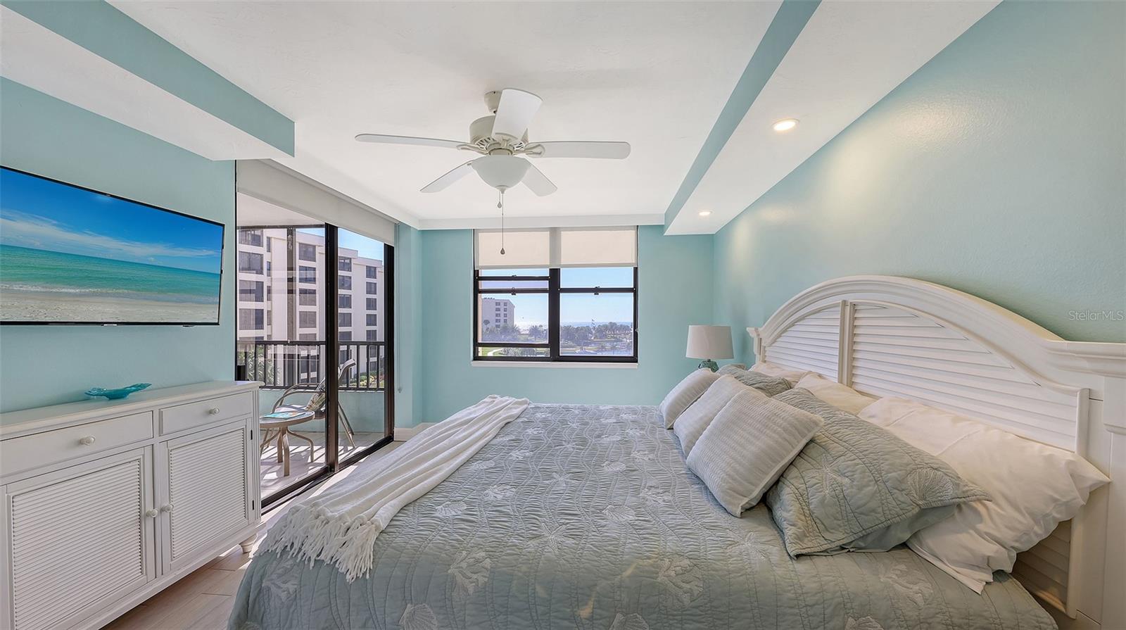 GULF & BAY CLUB PH 3 - Residential