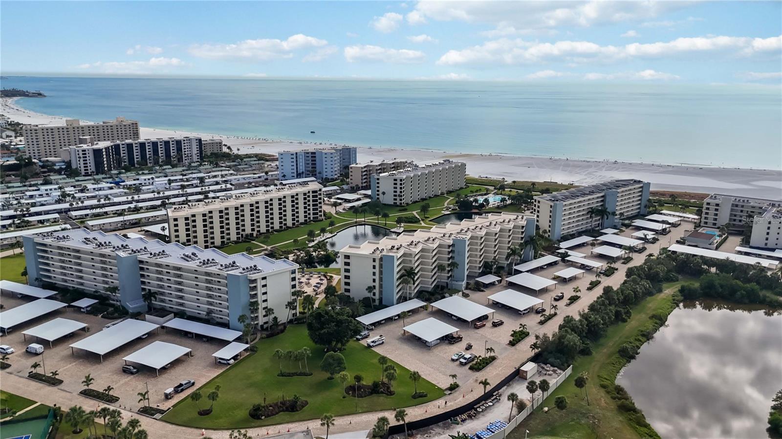 GULF & BAY CLUB PH 3 - Residential