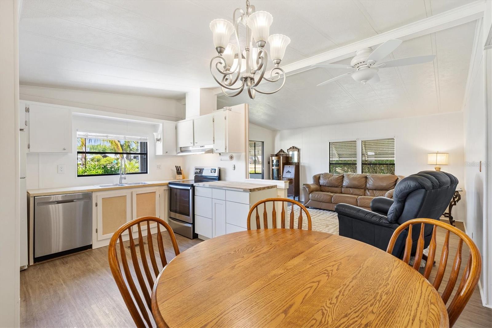 TIMBERWOODS ESTATES - Residential