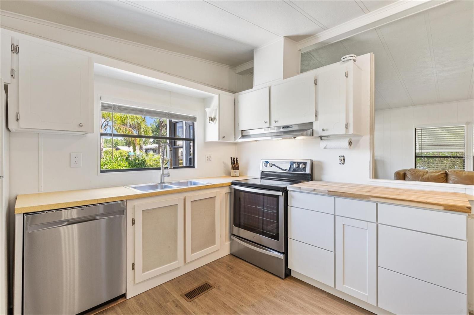 TIMBERWOODS ESTATES - Residential