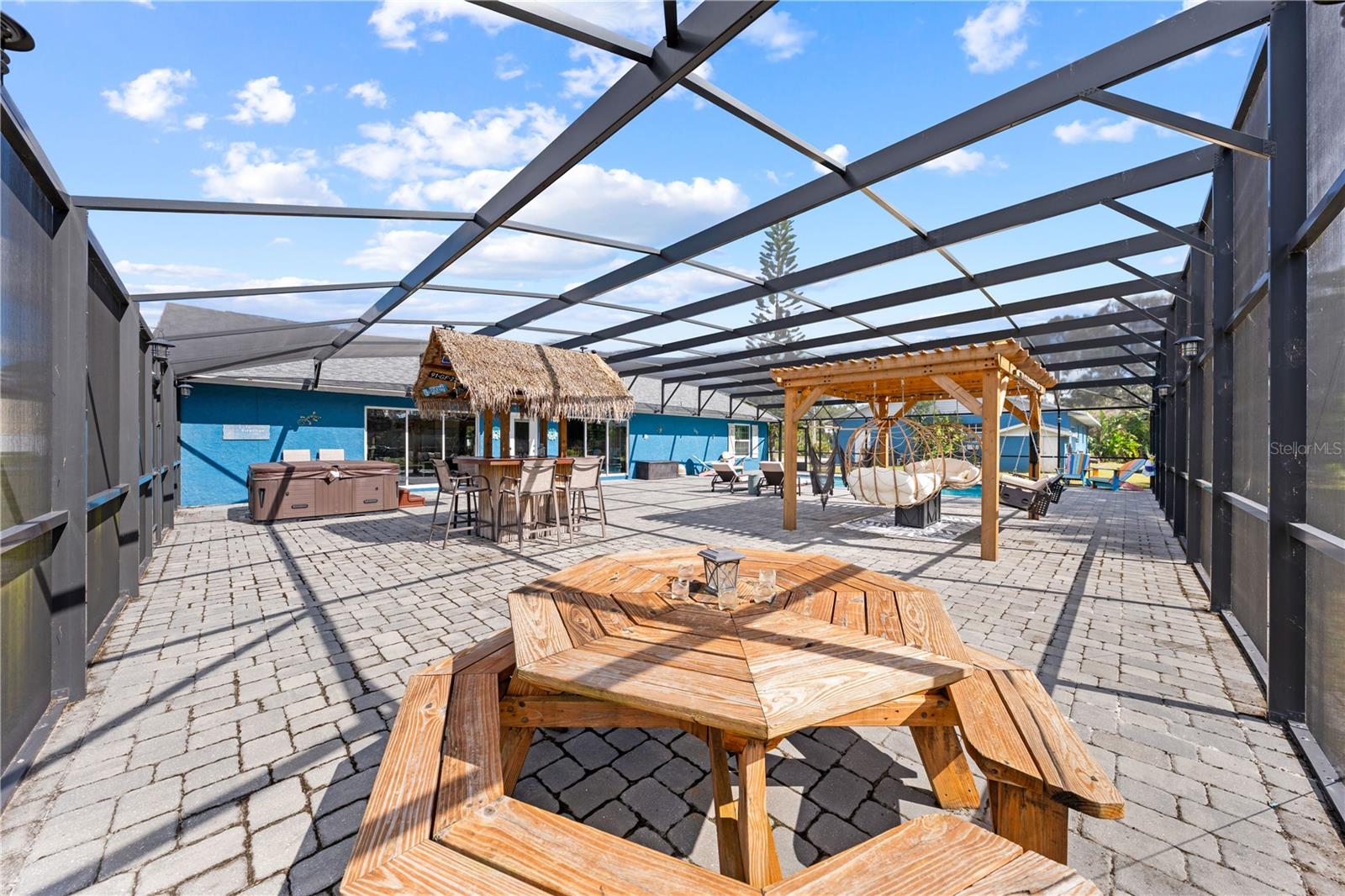 BAY LAKE RANCH UNIT 3 - Residential