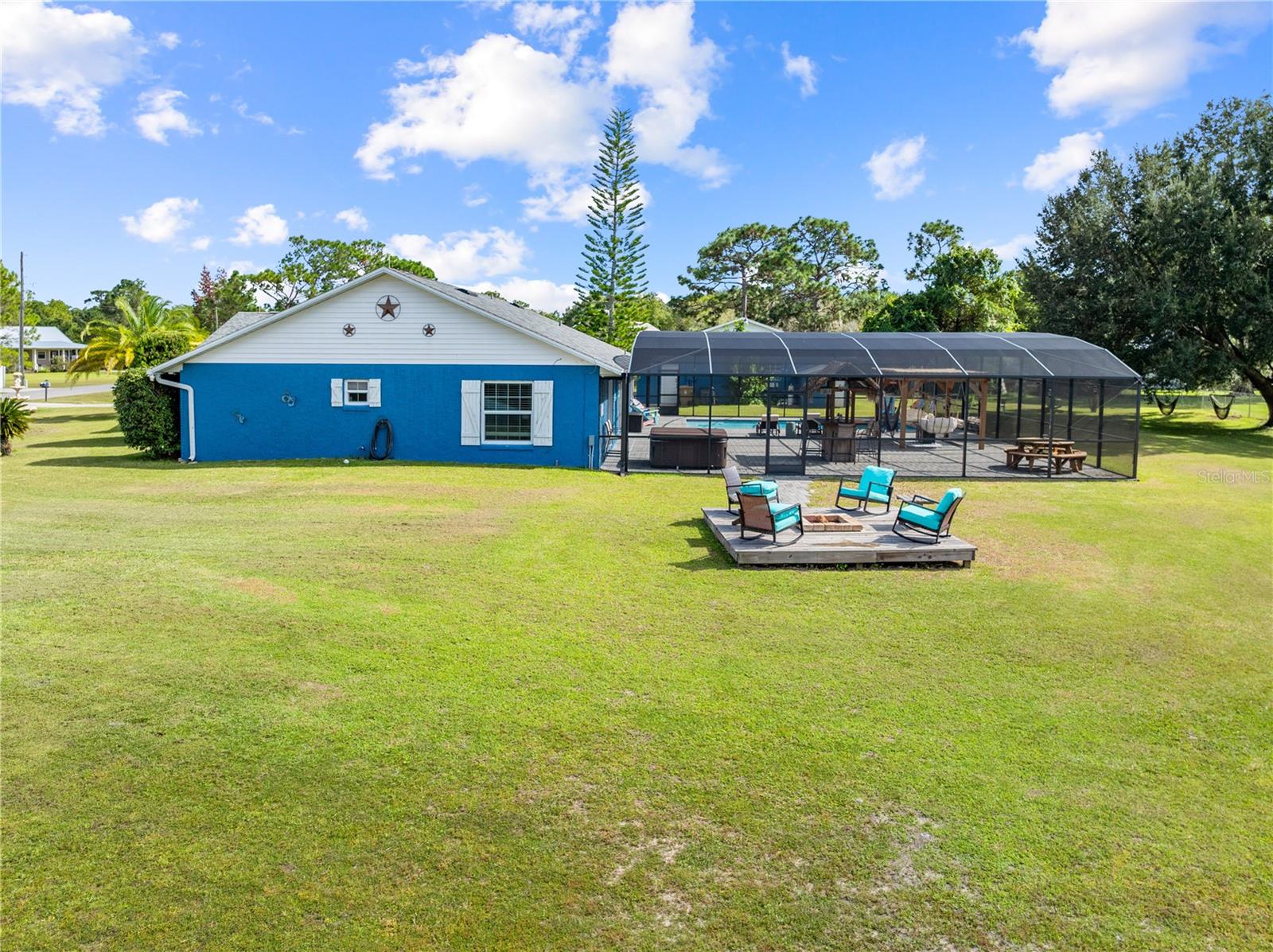 BAY LAKE RANCH UNIT 3 - Residential