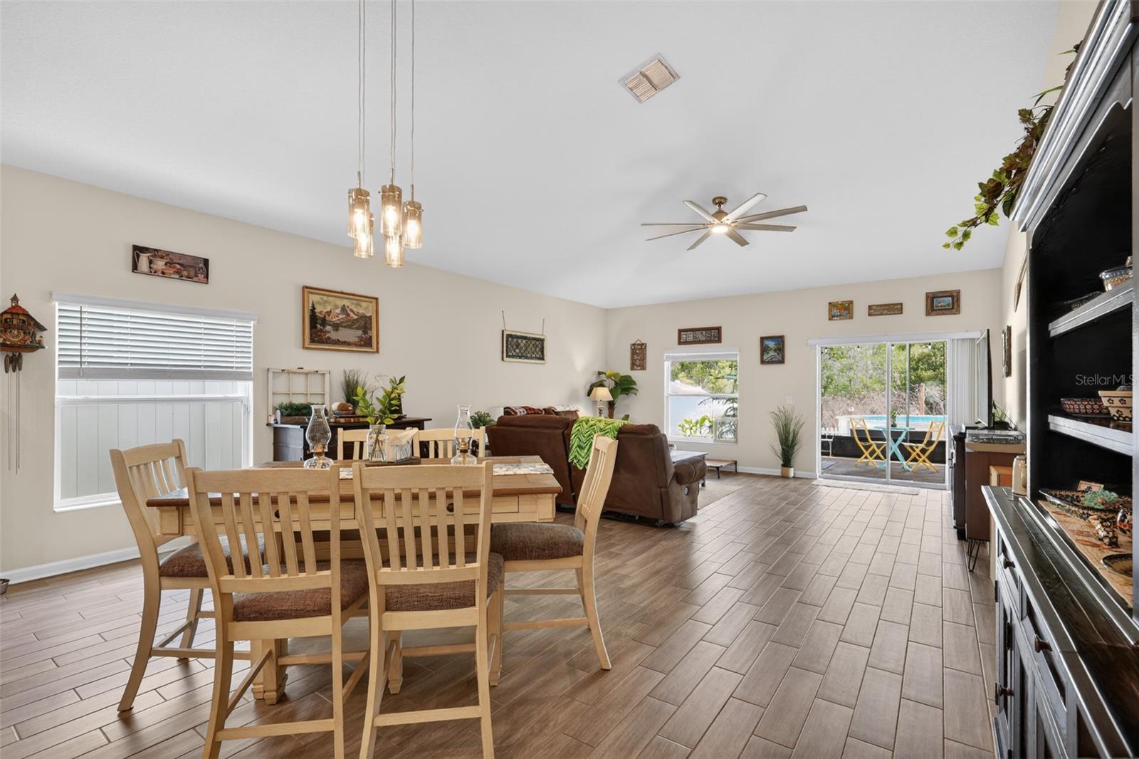 OLD HICKORY 60S - Residential