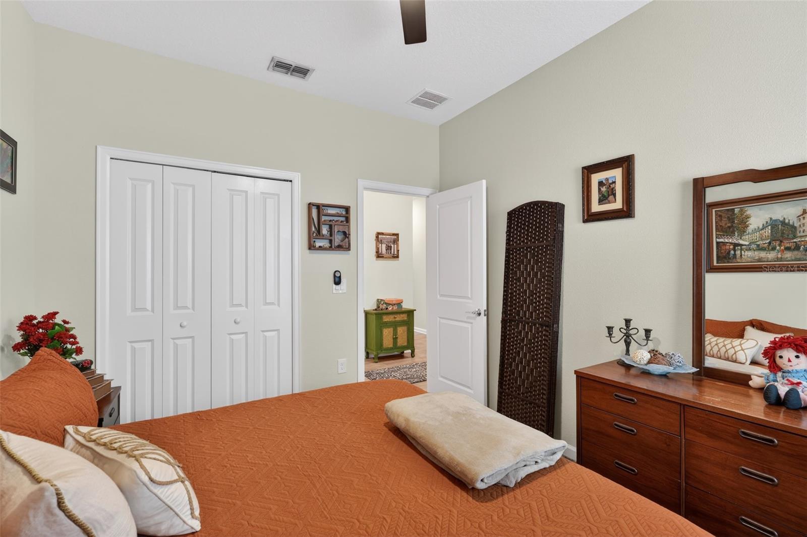 OLD HICKORY 60S - Residential