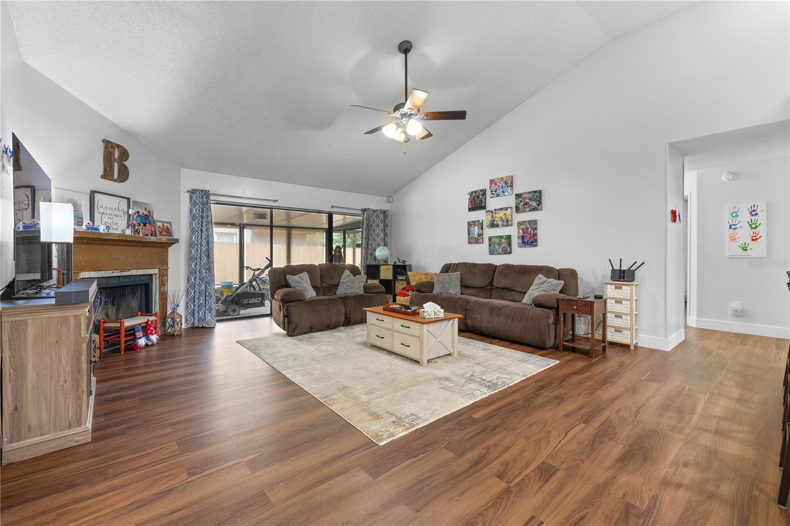 ALAFAYA WOODS PH 07 - Residential