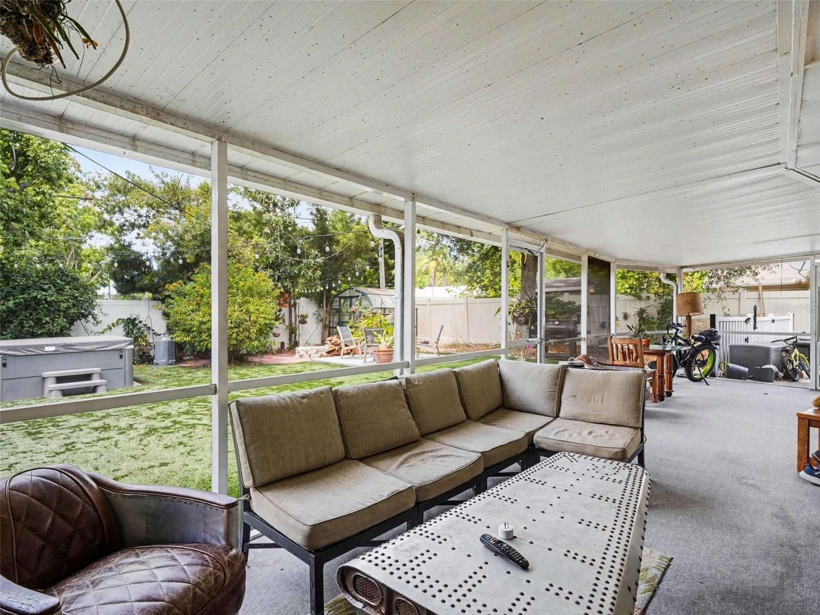 FLORAL PARK HOMESTEADS - Residential