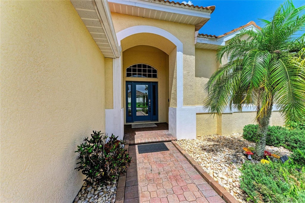 Photo of 6841 74th Street Circle E, Bradenton, FL 34203 (MLS # A4700771)