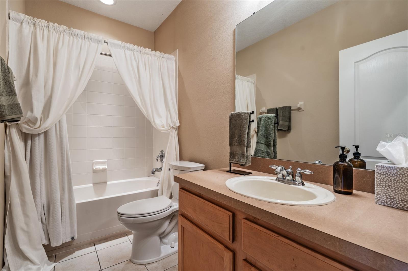 ALEXANDRIA PLACE - Residential