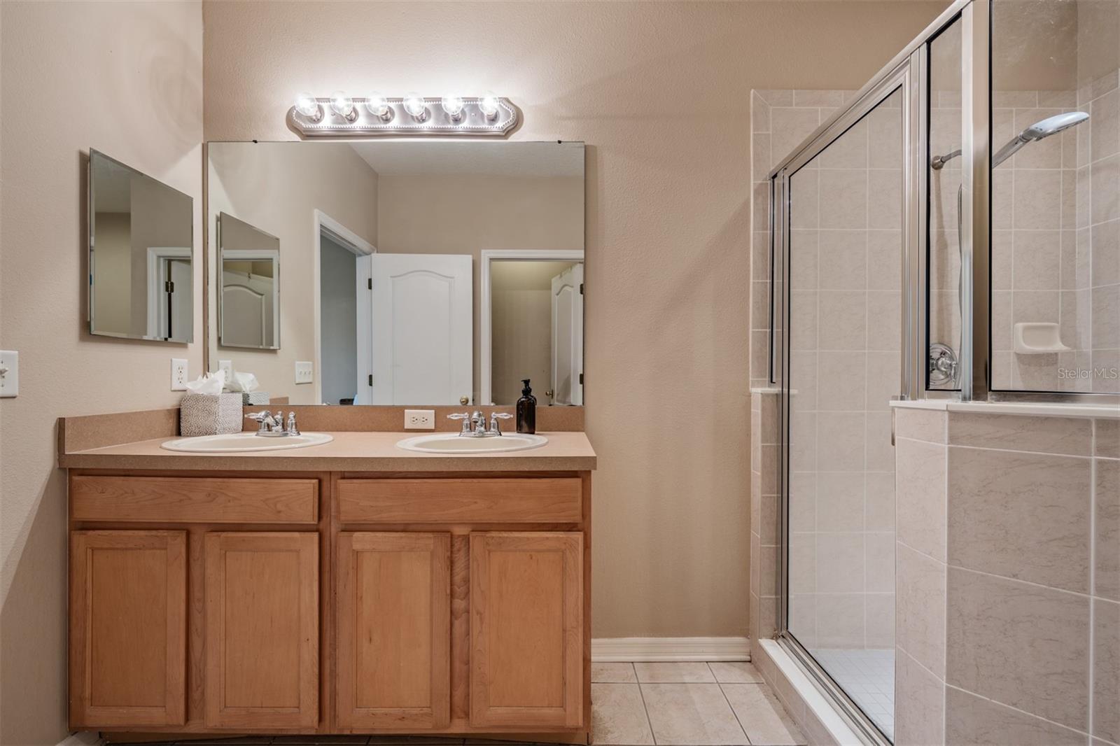 ALEXANDRIA PLACE - Residential