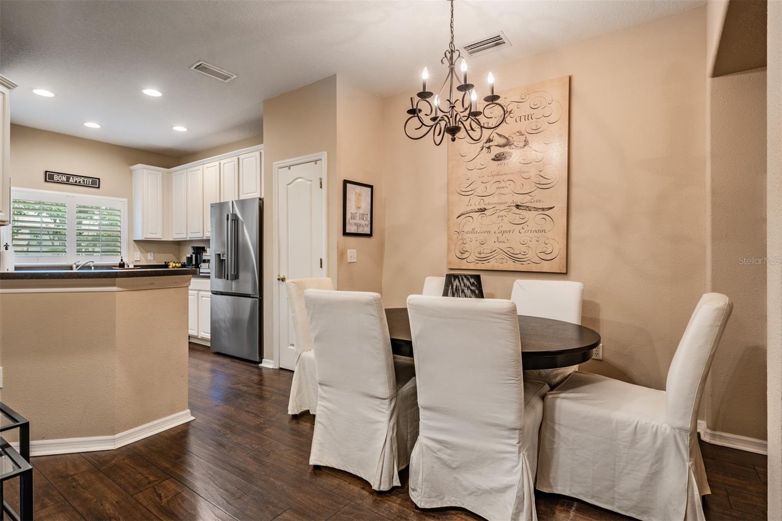 ALEXANDRIA PLACE - Residential