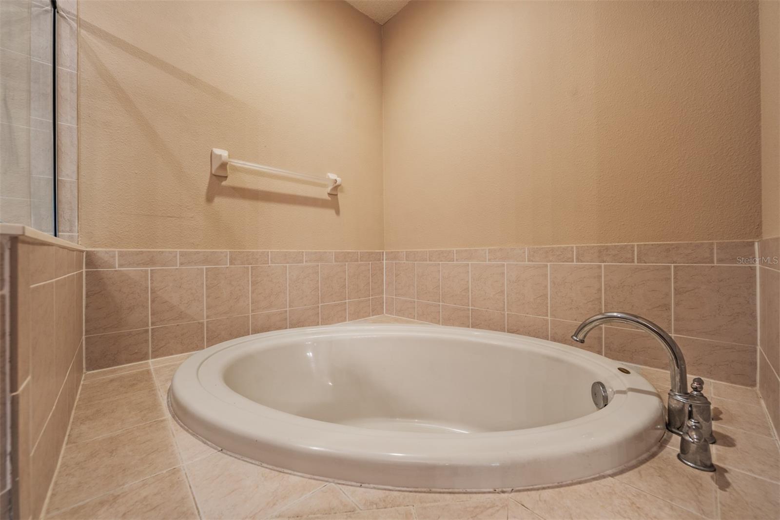 ALEXANDRIA PLACE - Residential