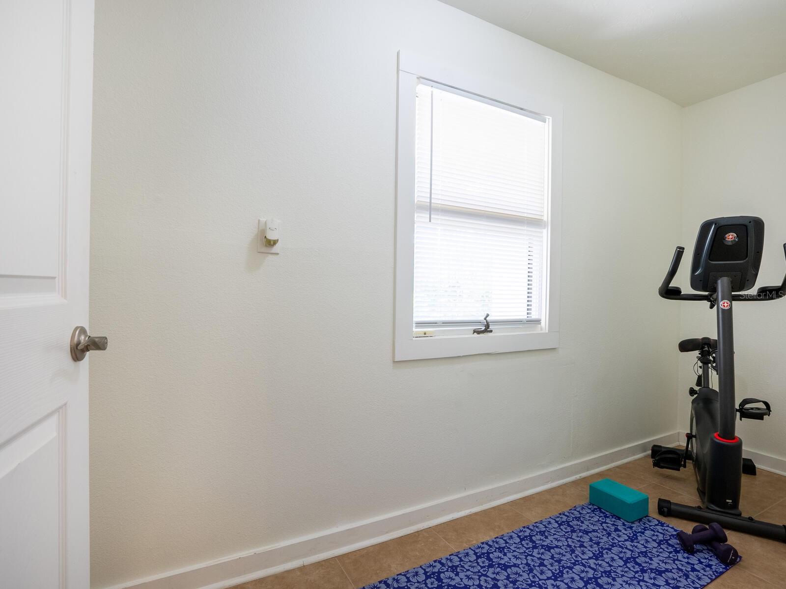 MANGROVES SUB THE - Residential