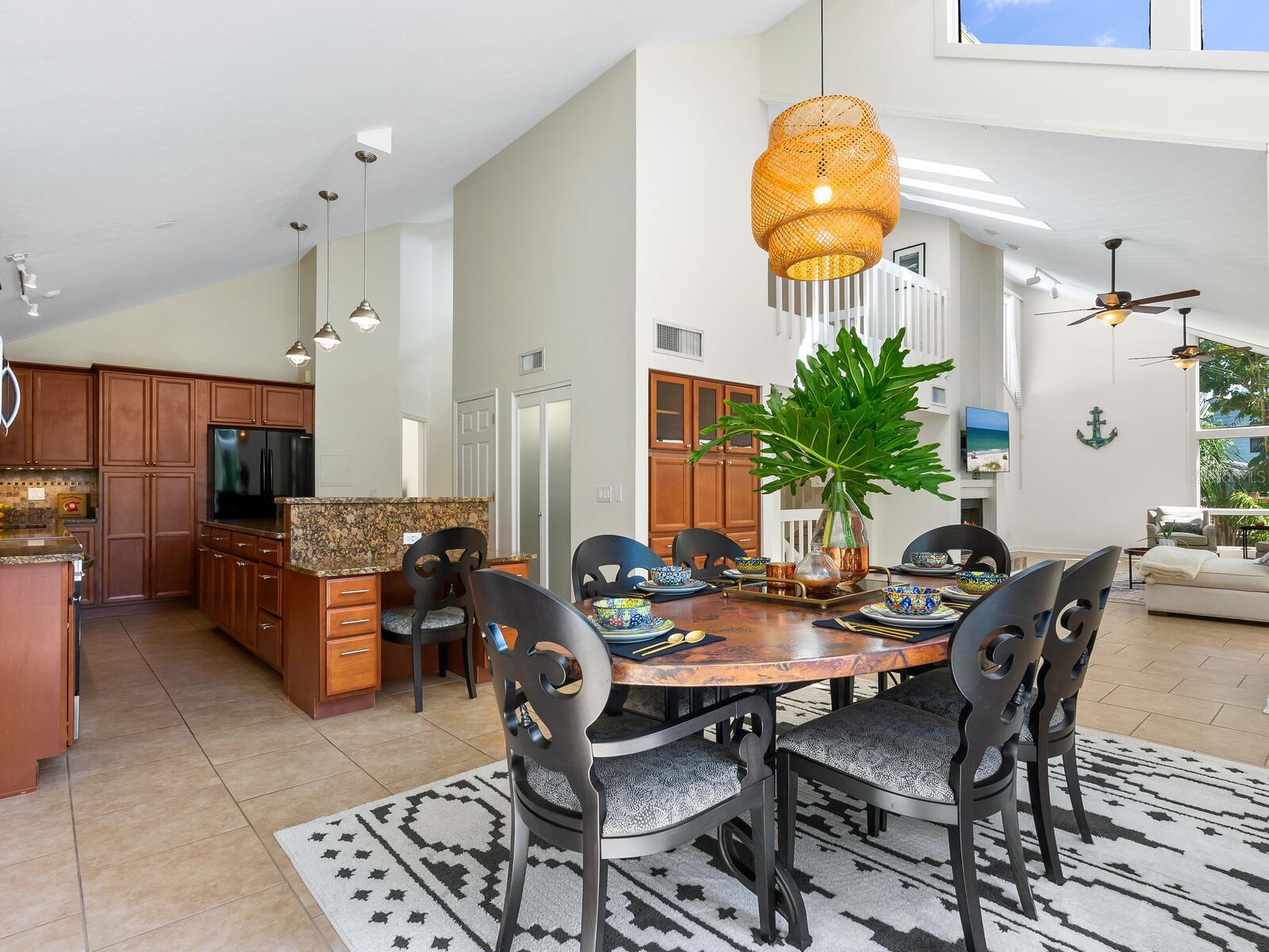 MANGROVES SUB THE - Residential