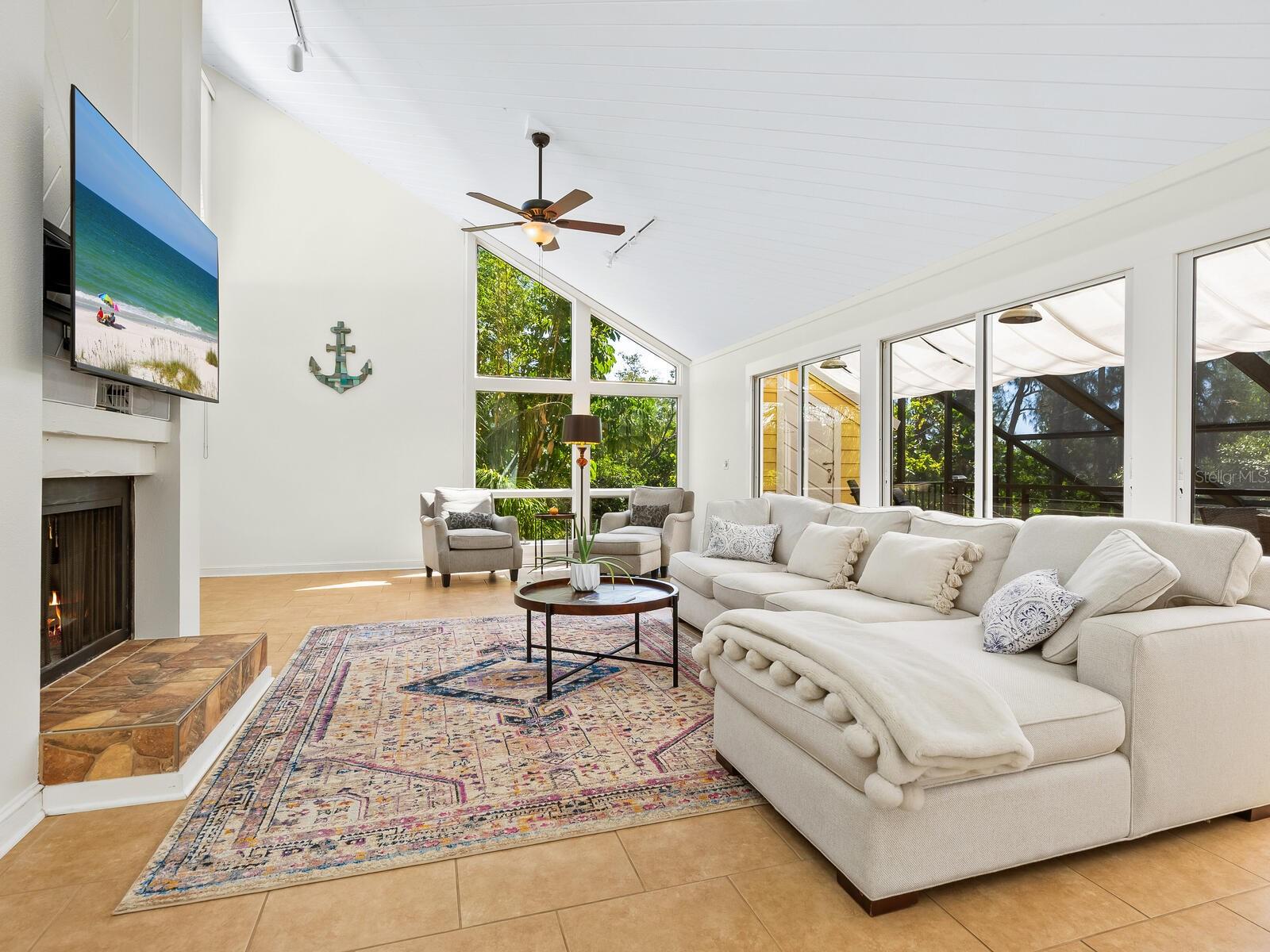 MANGROVES SUB THE - Residential