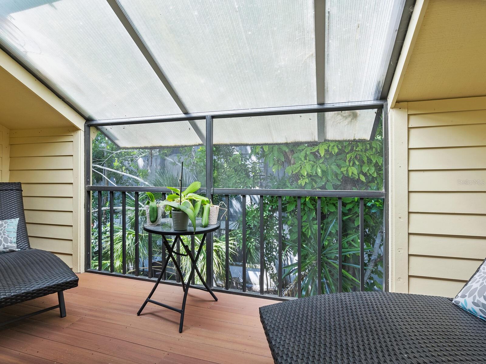 MANGROVES SUB THE - Residential