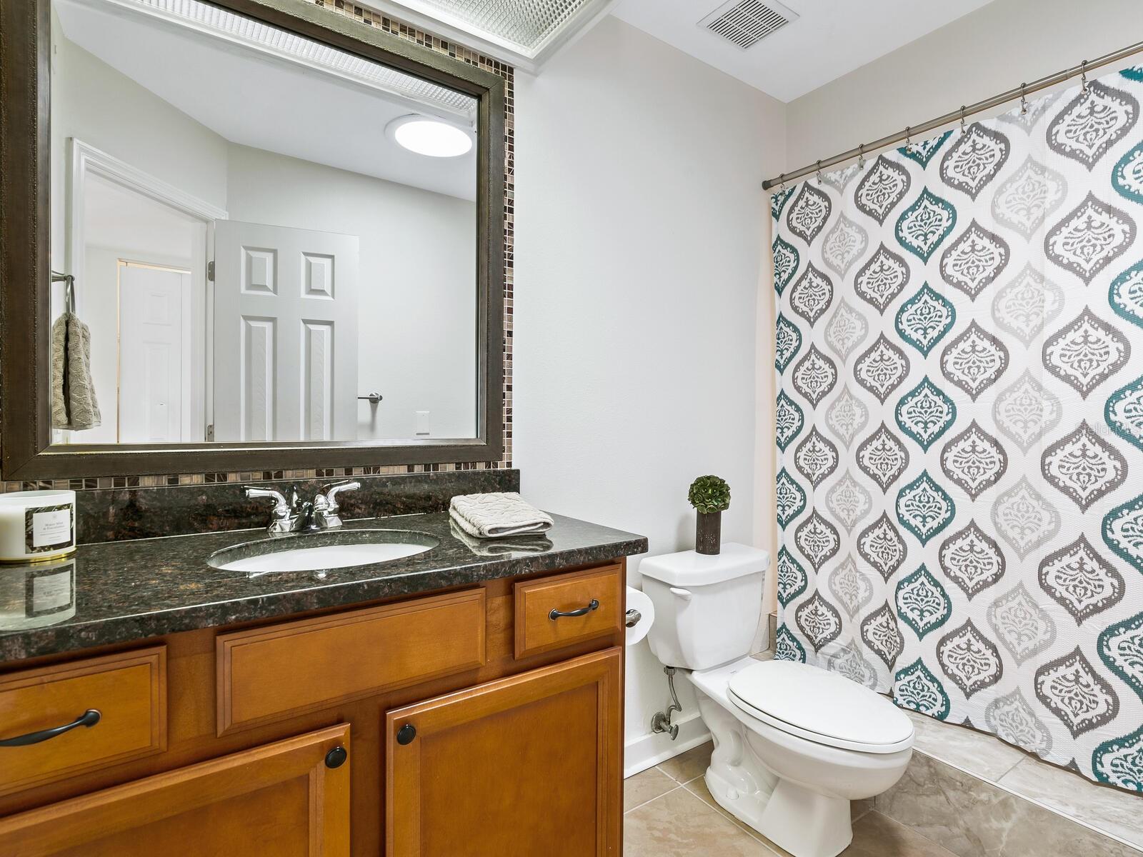 MANGROVES SUB THE - Residential