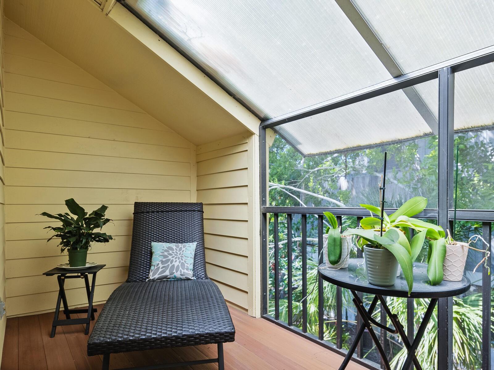 MANGROVES SUB THE - Residential