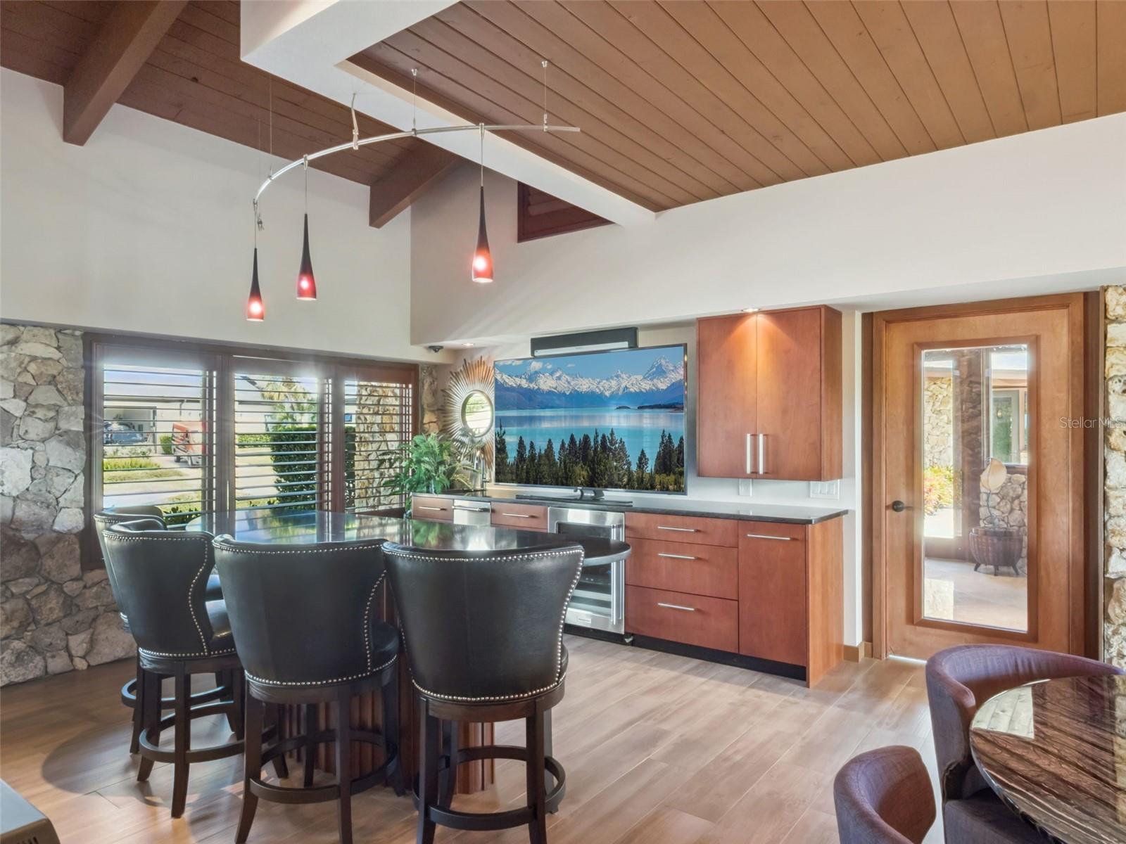 DONLON COVE - Residential