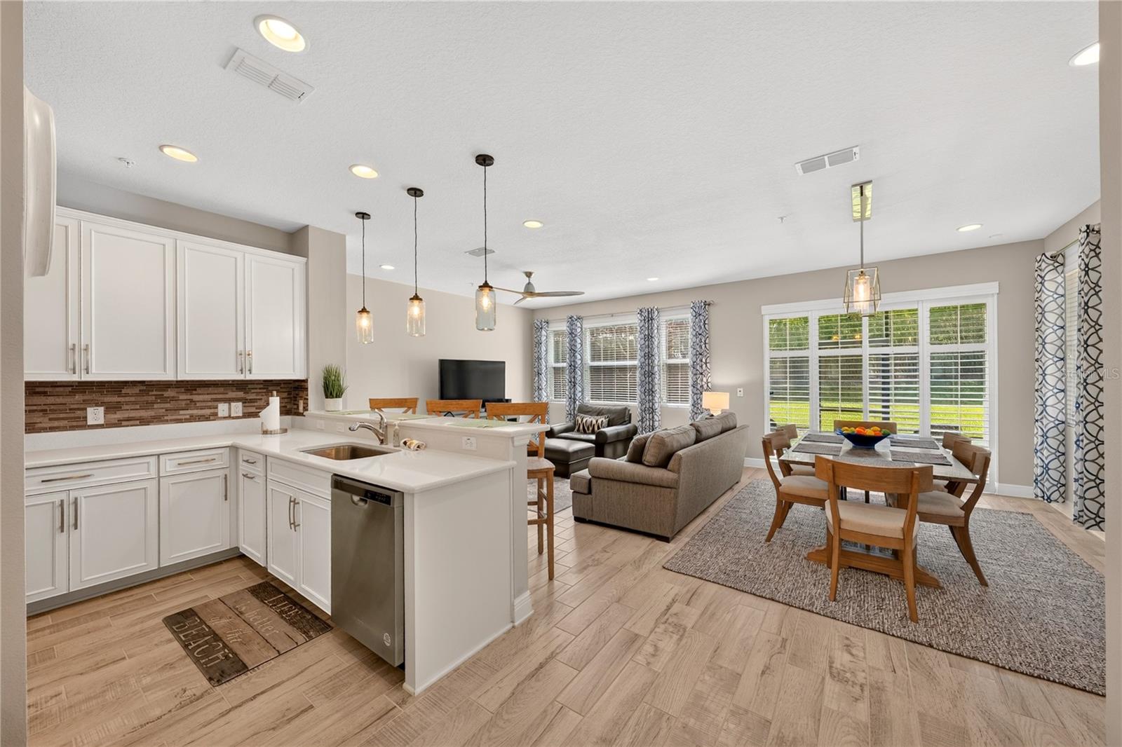 15190 SUNRISE GROVE CT