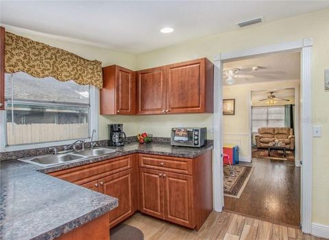 A home in TAMPA